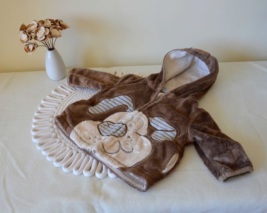 Bluza dziecięca z kapturem miękka,welurowa Cherokee 68cm 3-6miesięcy
