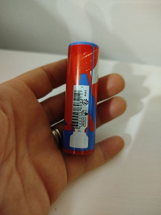 Batom Yves Rocher rouge elixir acetinado vermelho