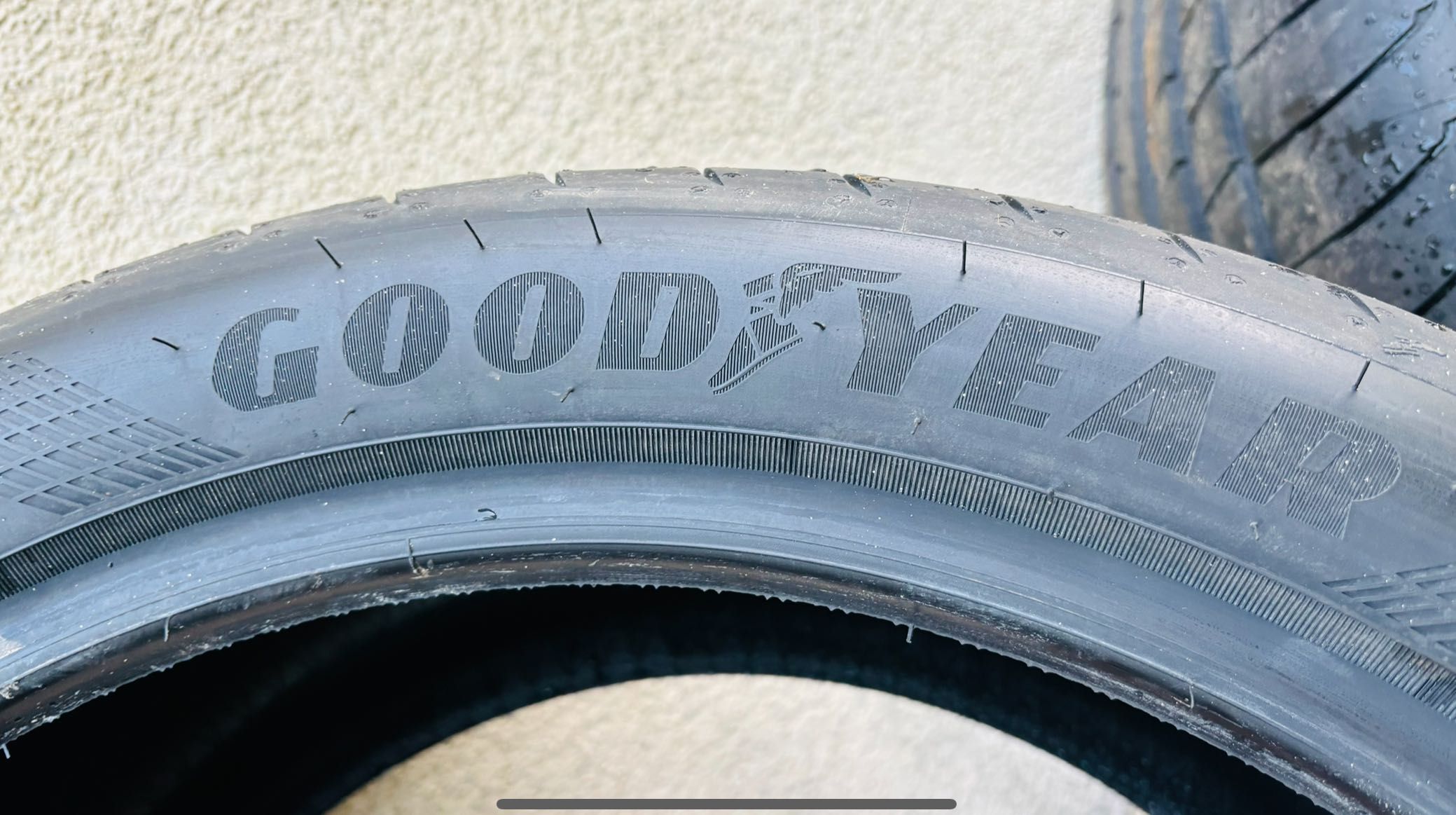 Goodyear Eagle F1 Asymmetric 5 245/40 R19 94 W