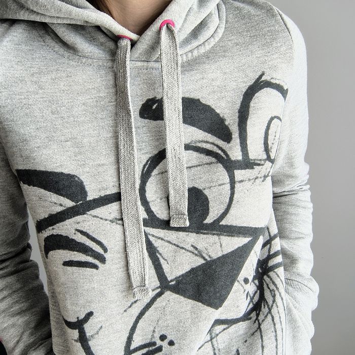 Szara bluza damska kaptur ocieplana kieszenie różowa pantera