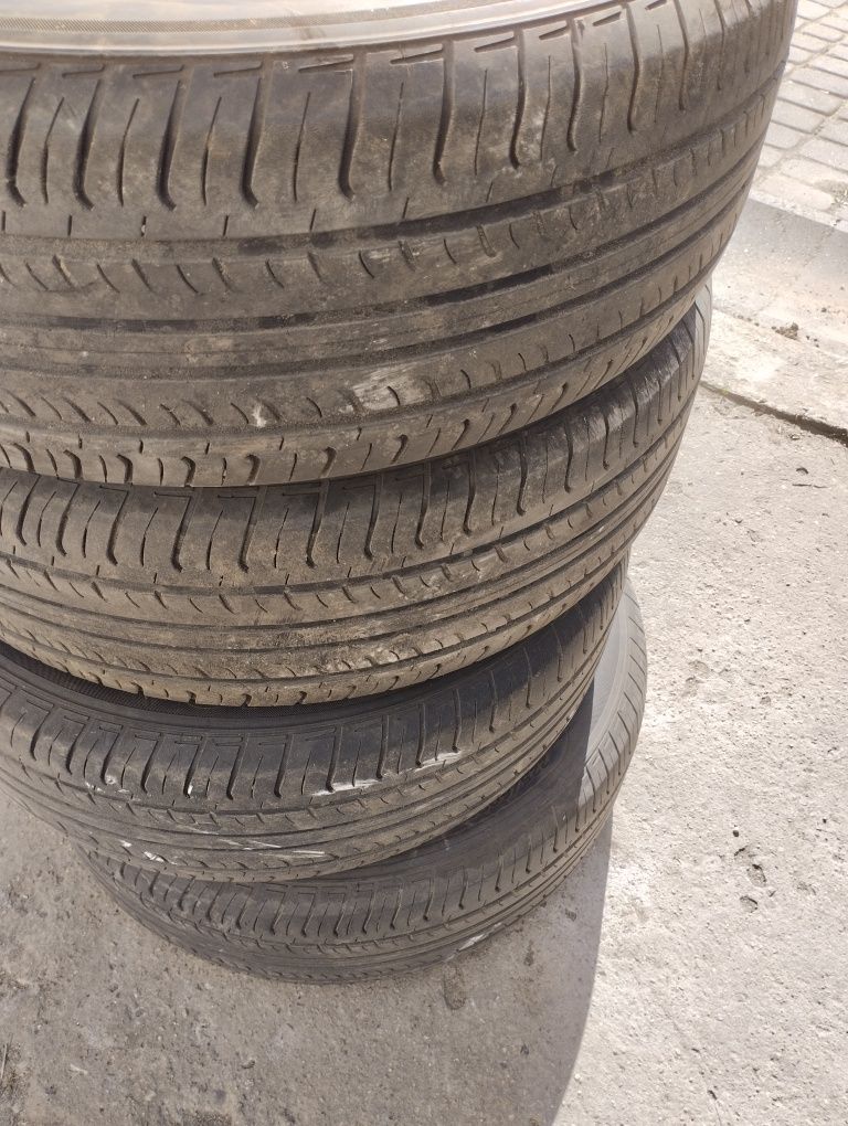 Opony  225/60/17 hankok Optima letnie