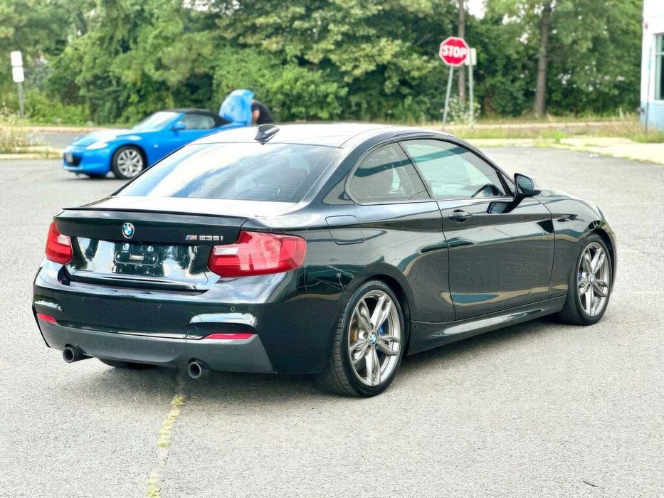 BMW 2 Series M235i Coupe      2016