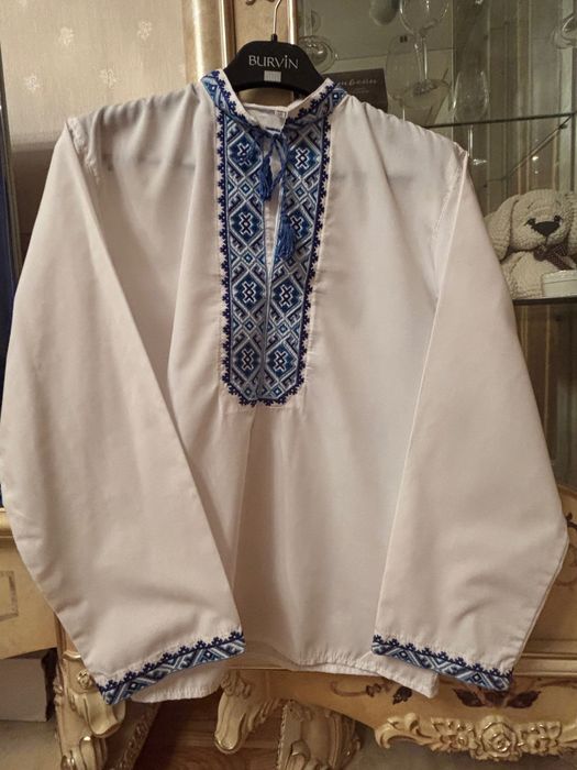 Чоловіча вишиванка