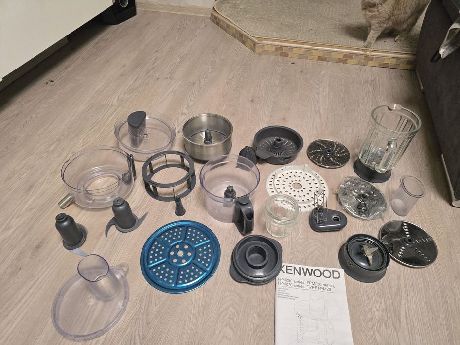 Комбайн Kenwood запчасти