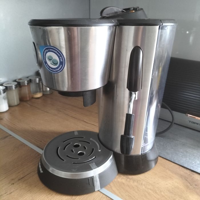 Ekspres ciśnieniowy do kawy Zelmer