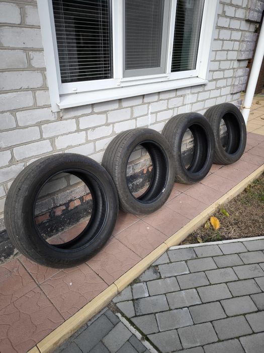 Goodyear EfficientGrip 2 SUV 
225 55 19, 23 рік
Залишок 6+ мм ( 85% ві