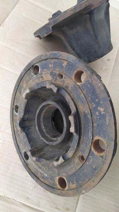 передня ступица 51-3103015 ГАЗ 53, 3307 (САЗ СССР), нова, є 2 шт