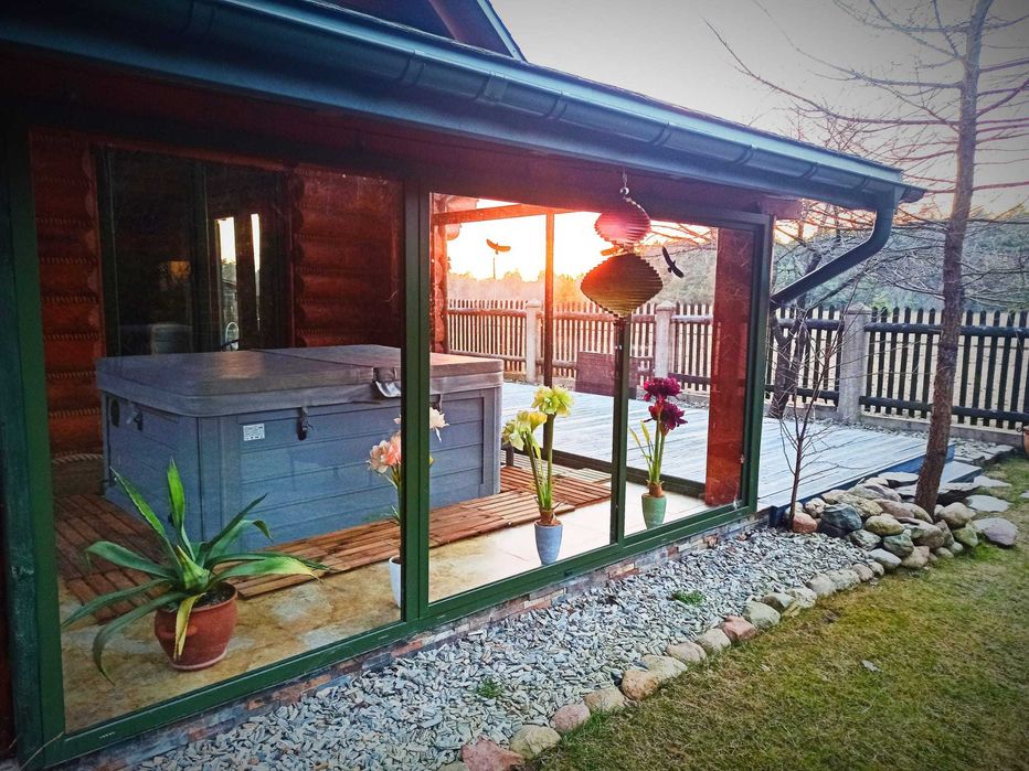 Wieczory Panieńskie/Kawalerskie - Jacuzzi, Sauna, Paintball, nad plażą