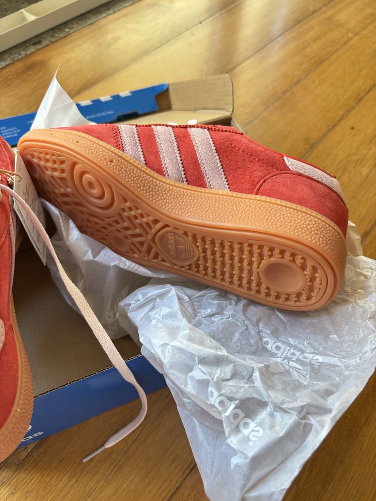 Sapatilhas Adidas Spezial  rosa/vermelho