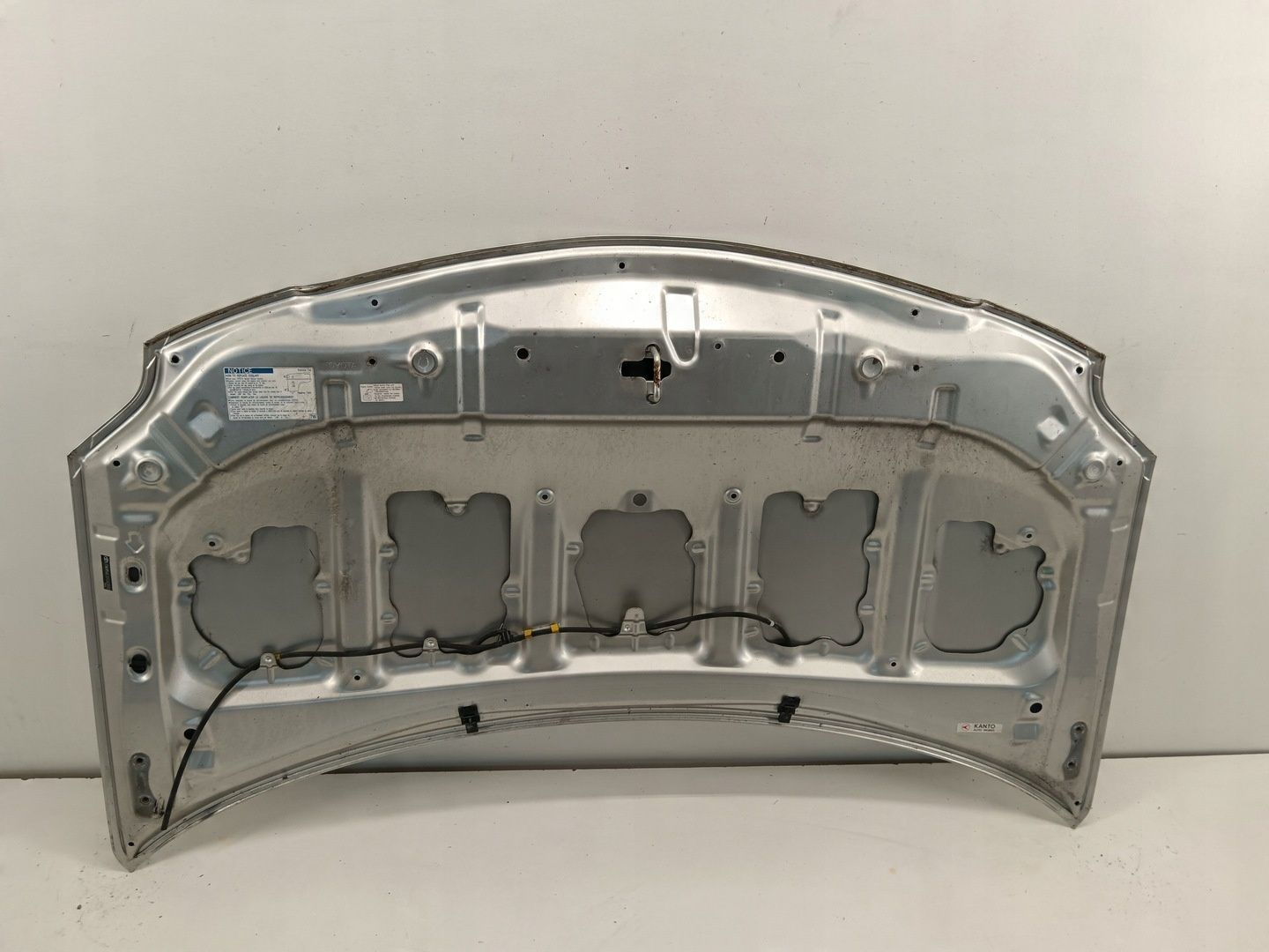 MASKA POKRYWA SILNIKA TOYOTA AURIS I 06-09 1C0