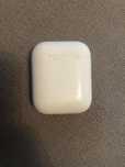 Słuchawka airpods prawa z ładowarka case