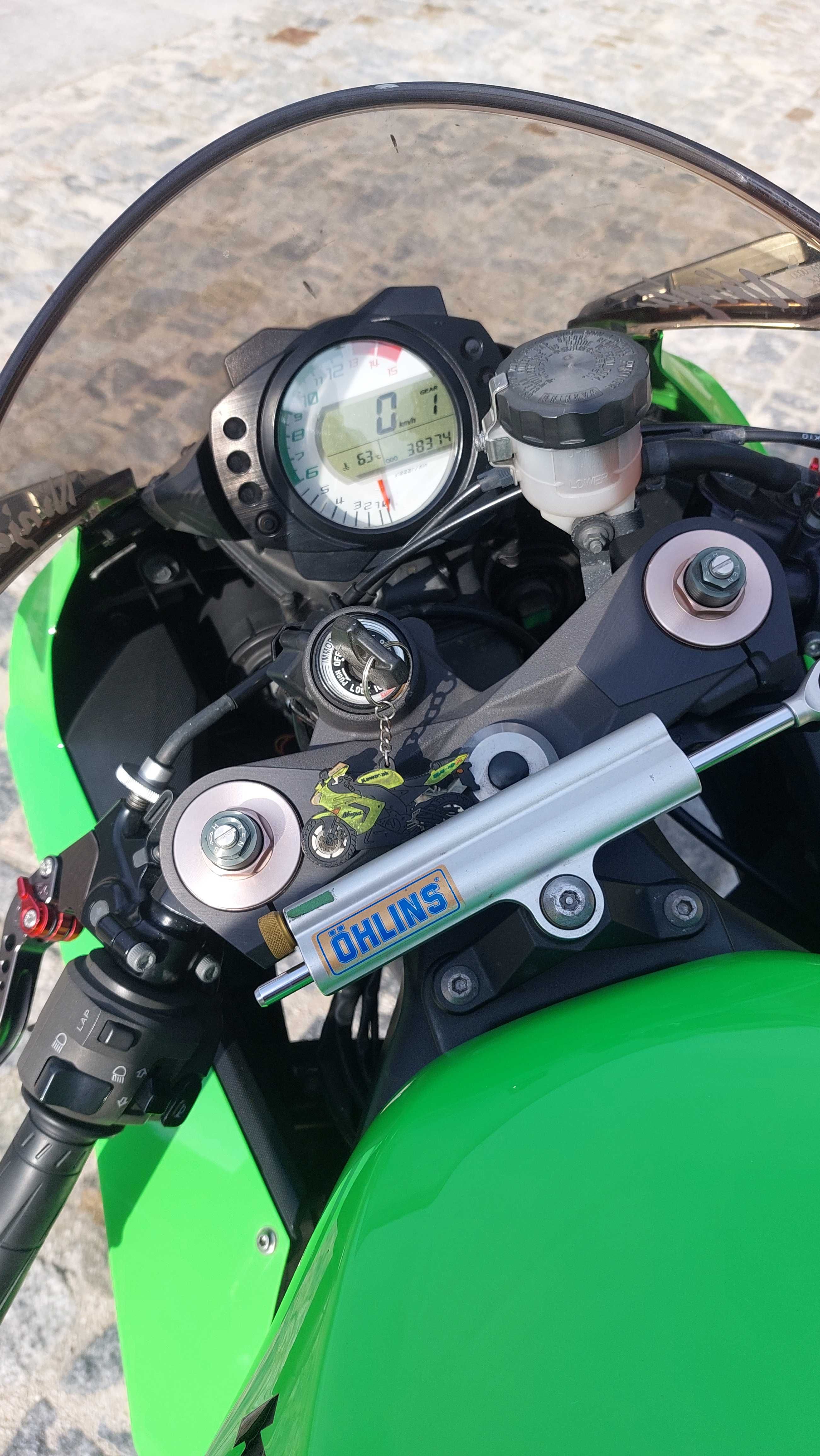 Kawasaki ZX 10r .