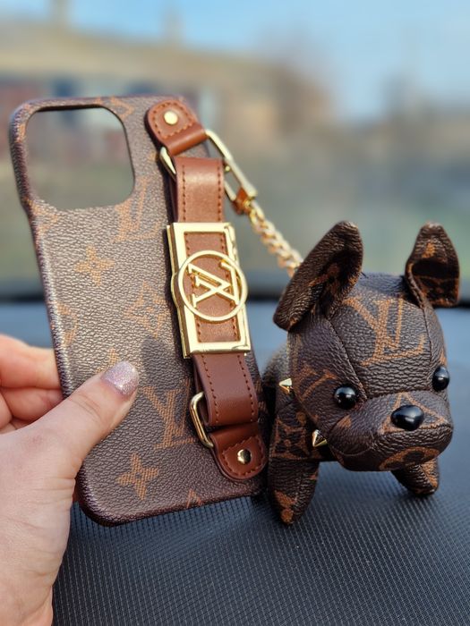 Чехол LV для iPhone 16 Pro Max ,чохол , на айфон