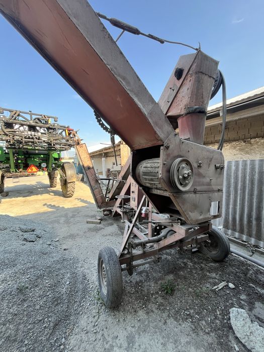 ЗМ-60 зернопогрущик