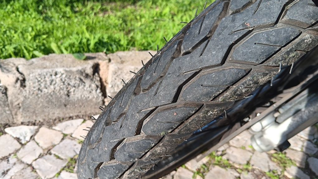Moto Suzuki GN 250 Lisboa
