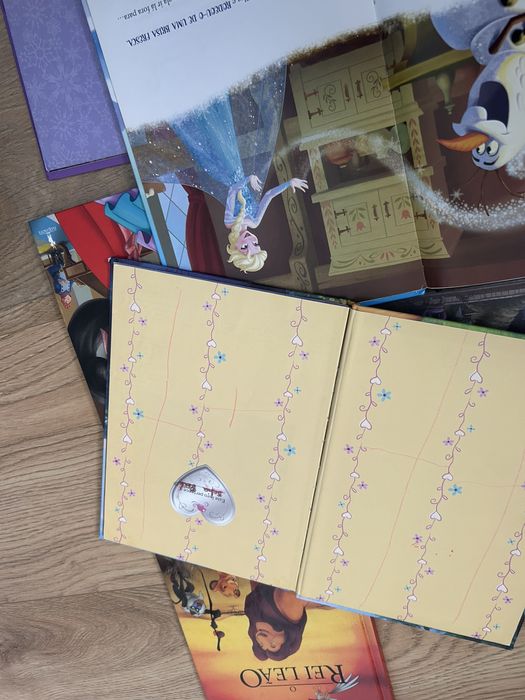 Livros disney o clube do livro