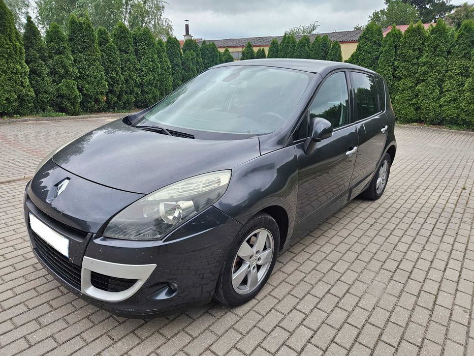 **Atrakcyjny Renault SCENIC 1.5 Diesel 2009r - ładny stan**