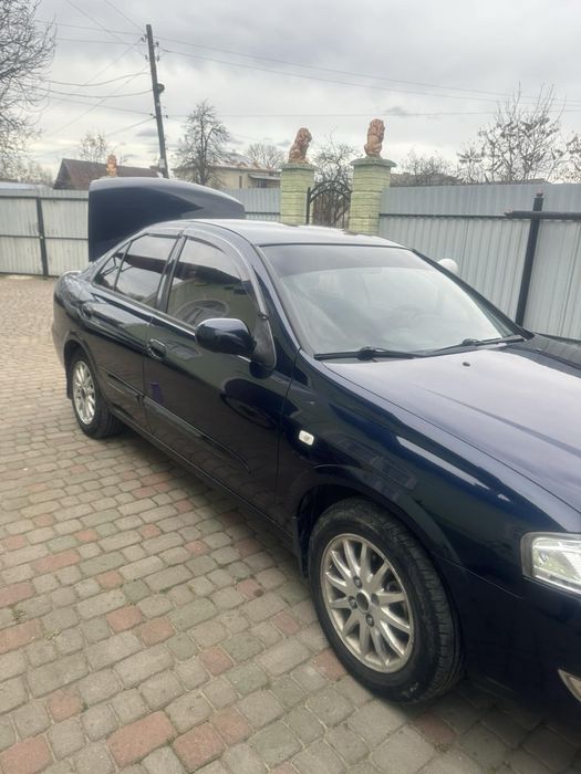 Nissan almera classic 2012