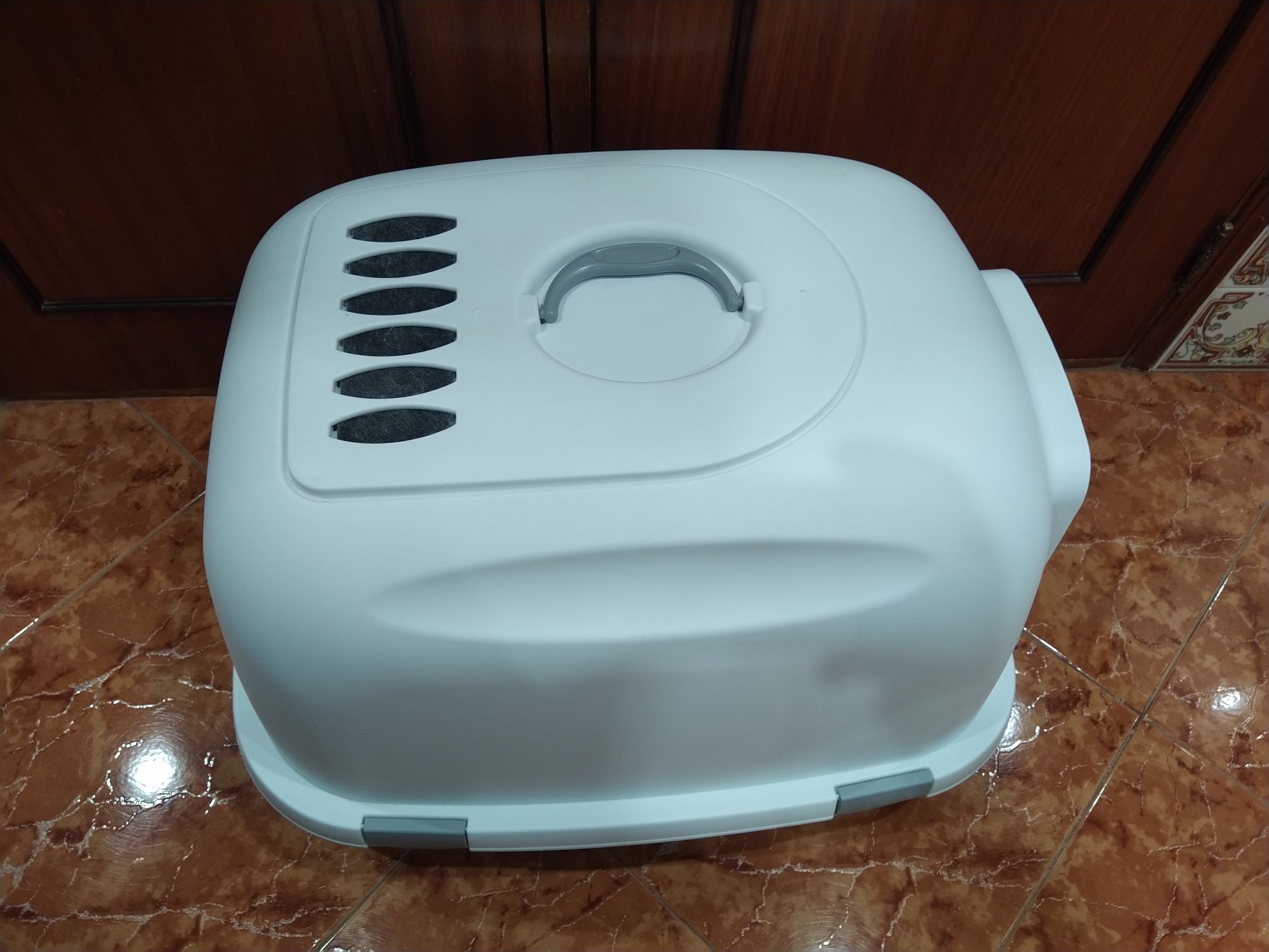 WC para gato animais casa quarto apartamento vivenda escritório