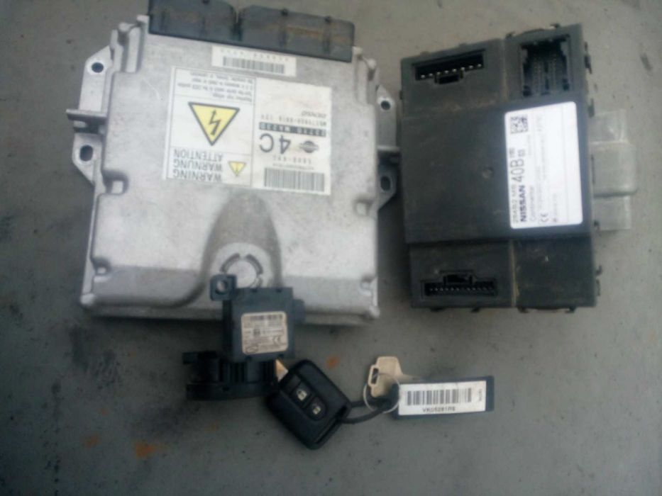 Renault Maxity Nissan Cabstar 2.5 sterownik komputer zestaw startowy