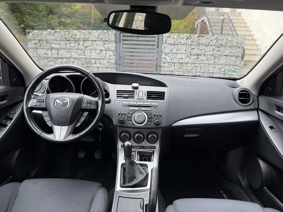 Mazda 3 z Niemiec , nawigacja