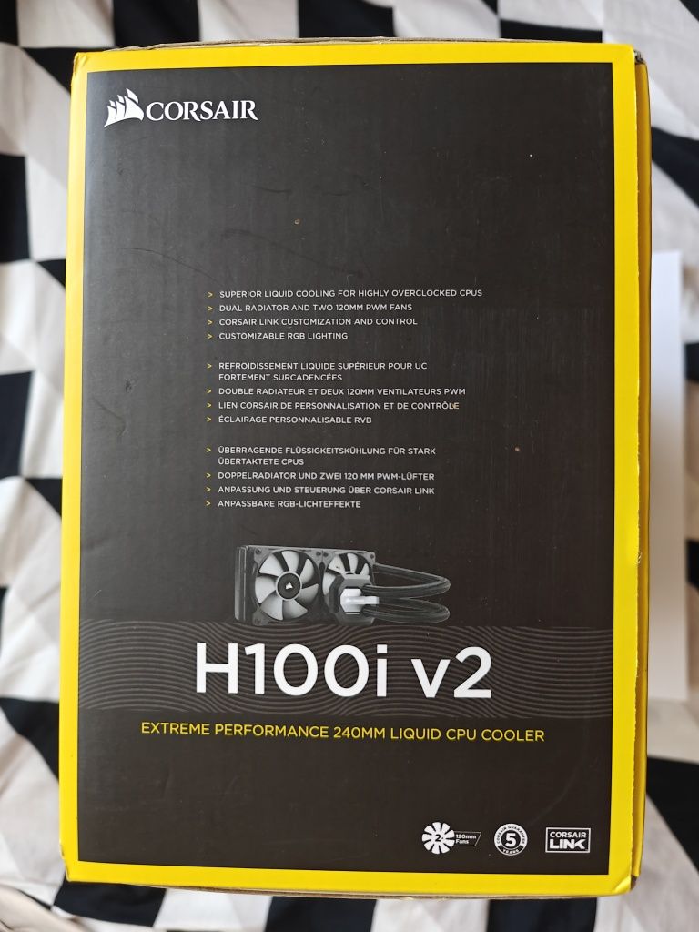 CORSAIR H100i v2 + 2 Wentylatory BeQuiet Super Stan