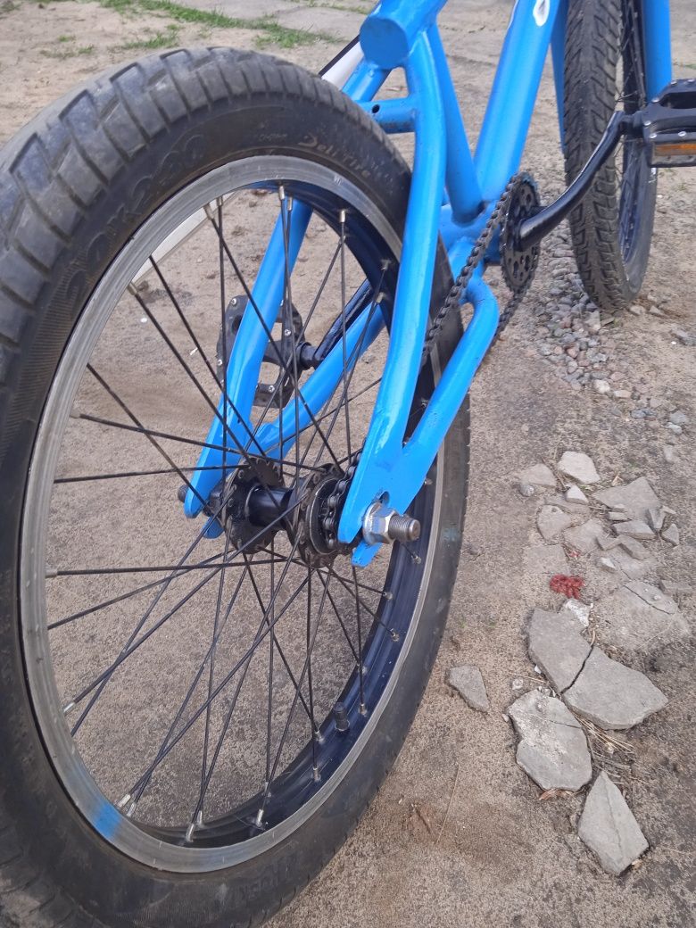 Продам BMX синього кольору