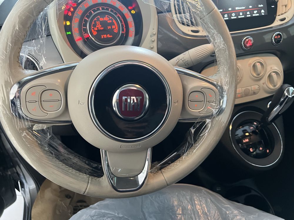 Fiat 500c como novo