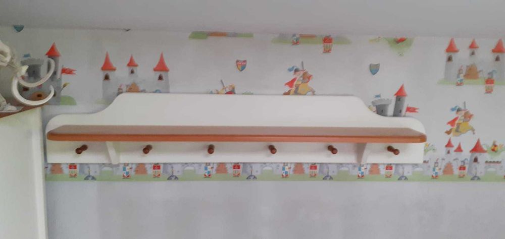 komplet mebli dziecięcych