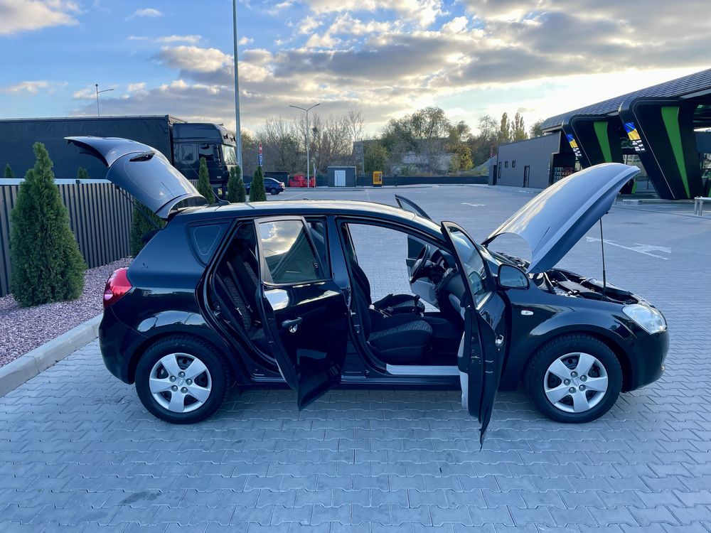 Продам Kia cee’d