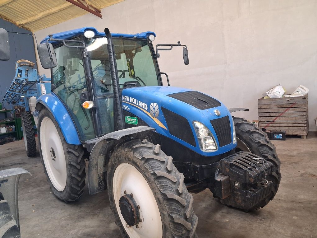 New holand t5 115 case John deer zetor
