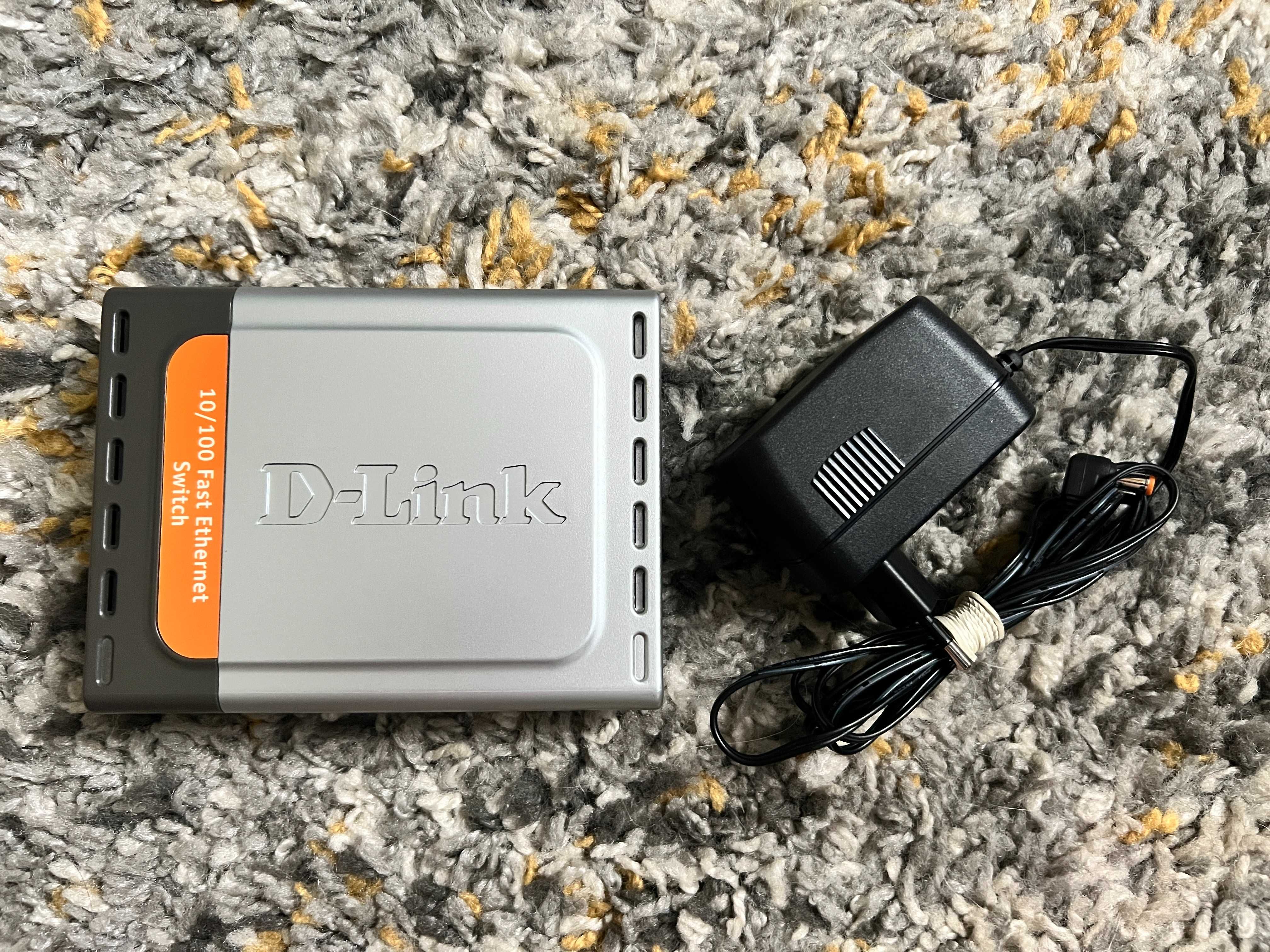 D-Link DES-1005D 5-portowy przełącznik Fast Ethernet Switch