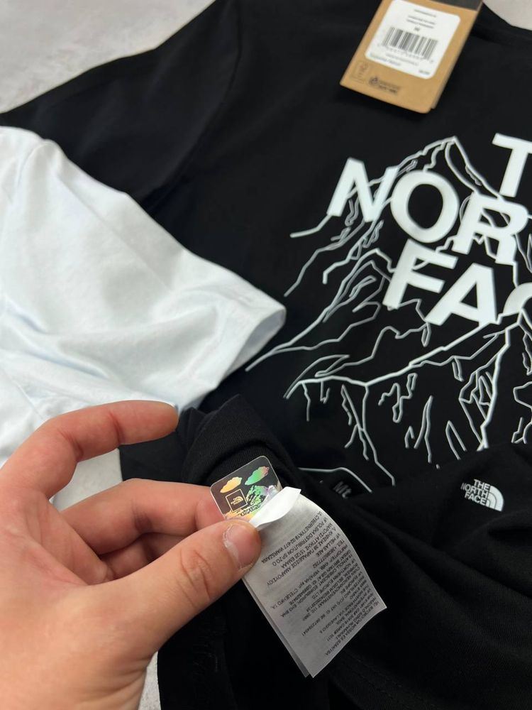 Футболка TheNorthFace tnf