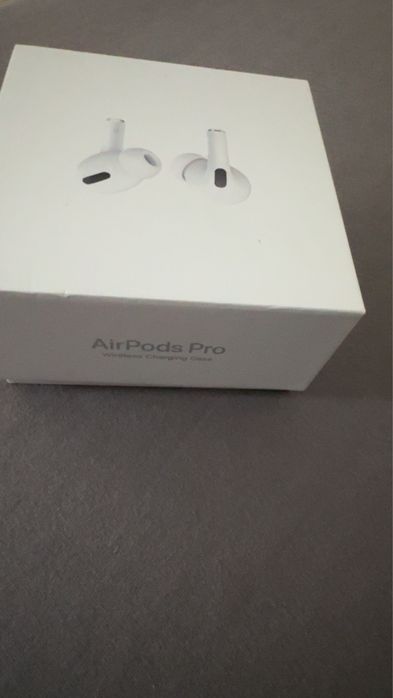 Air Pods Pro W pelni sprawne dowod zakupu nie fake!!