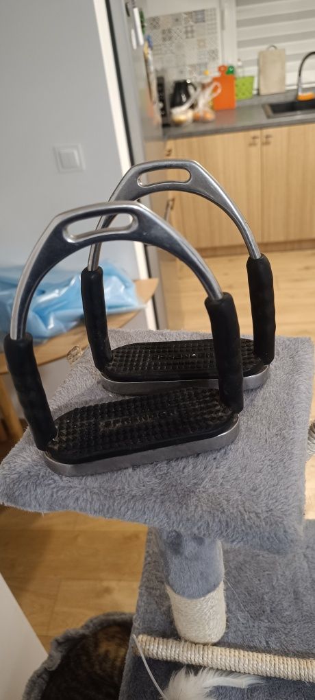 Strzemiona Sprenger 4k + popręg z fartuchem daw mag