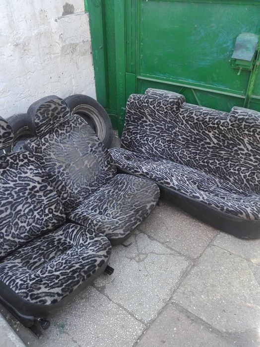 Сиденья на ваз 2101—07 комплект