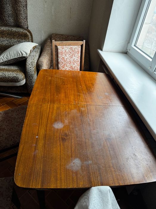 Отдам шкафы, кресла и кровать