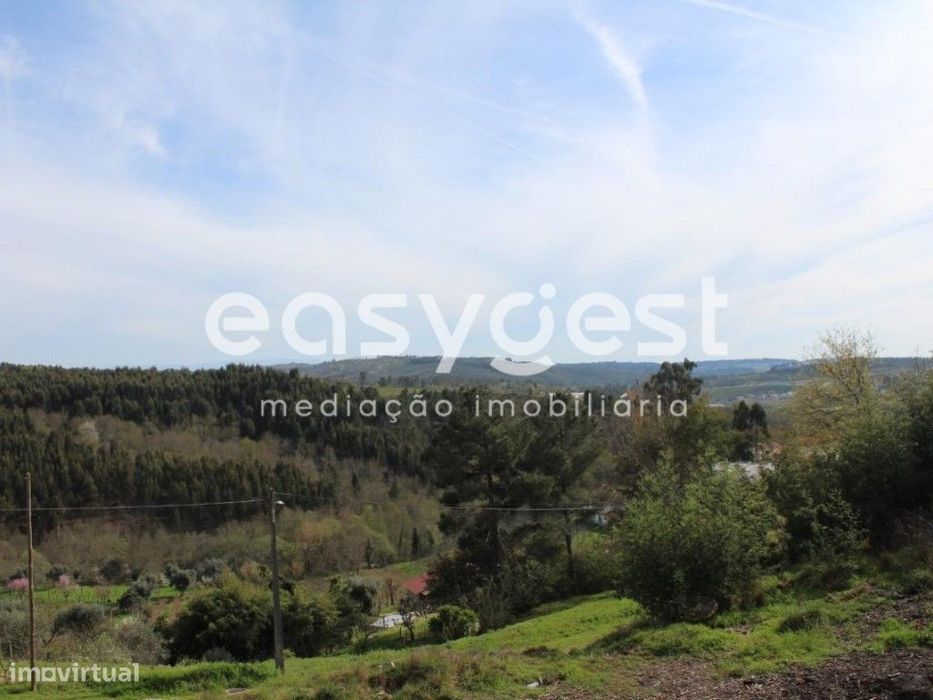 Terreno com 2703m2 em Santos Evos