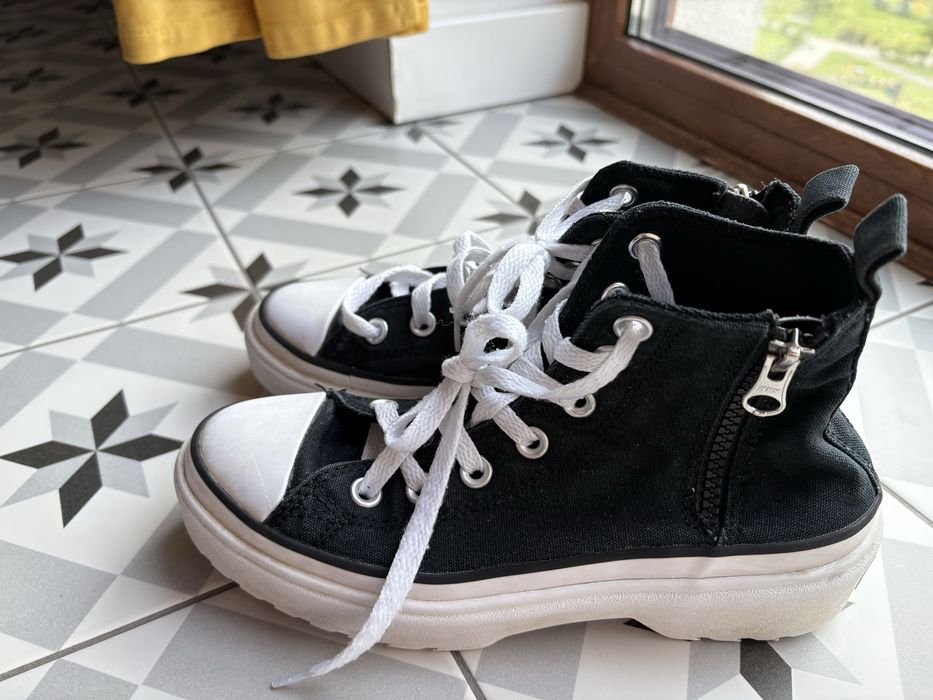 Converse Chuck Taylor All Star Lugged TRAMPKI wysokie 35.5