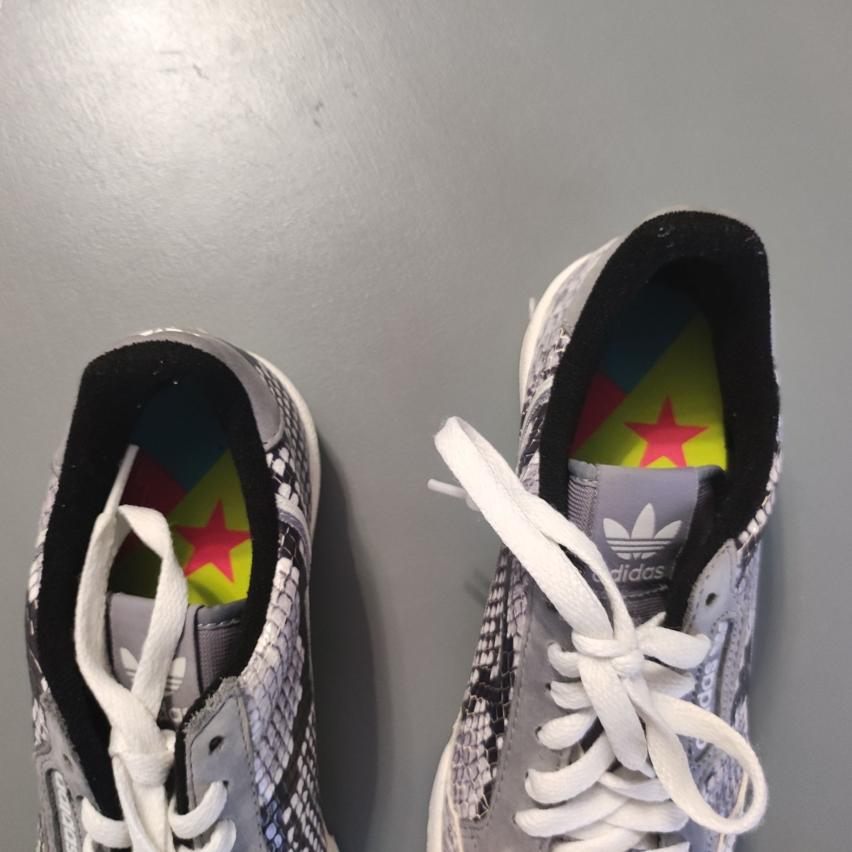 Adidas Continental 37 1/3