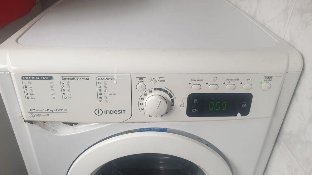Máquina de lavar Indesit 8kg