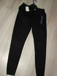 Czarne spodnie dżinsy roz 38