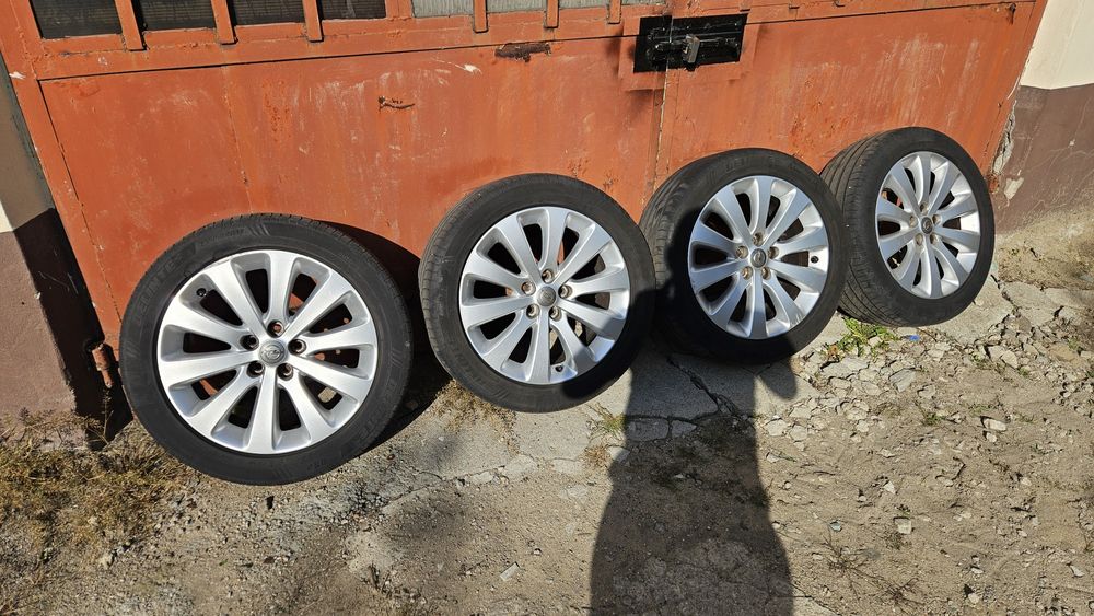 Alufelgi 5x105 koła opony lato letnie 215/50/17 opel astra j IV 4 2023