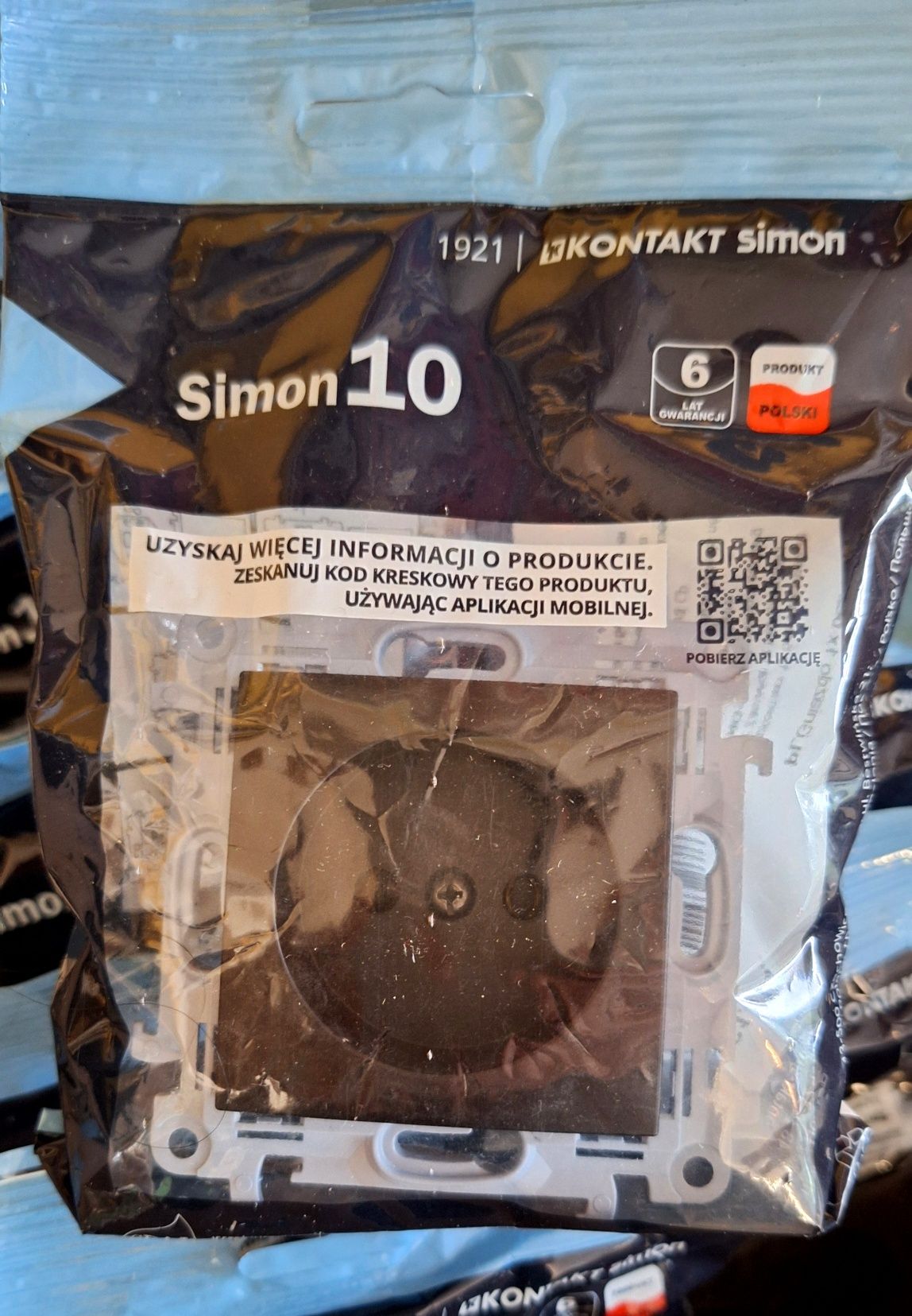 Nowe gniazda wtyczkowe poj KONTAKT SIMON seria 10 kolor czarny 2 szt.