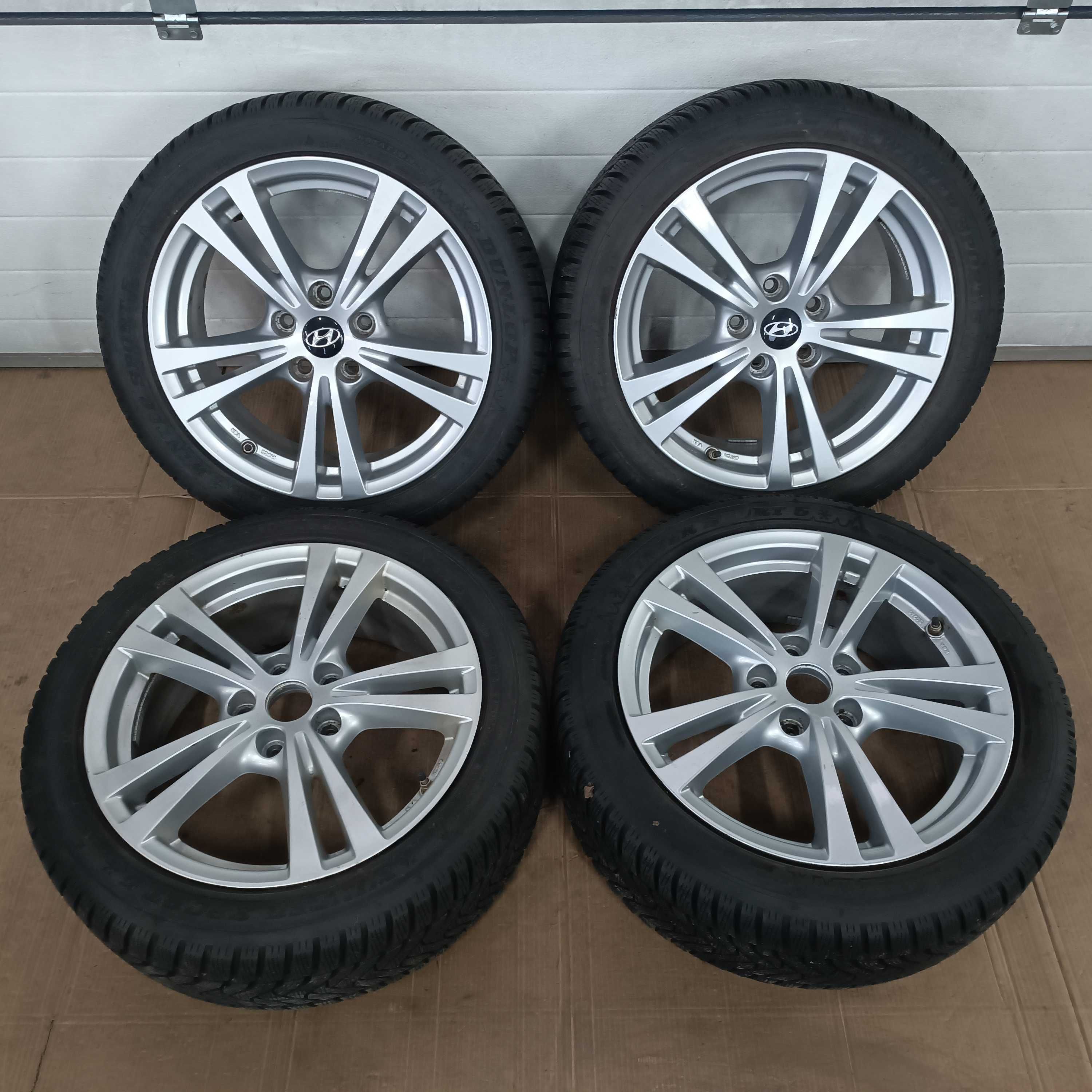 Koła Zimowe 17" 5x114.3 Hyundai i30 i40 Ceed 225/45/R17