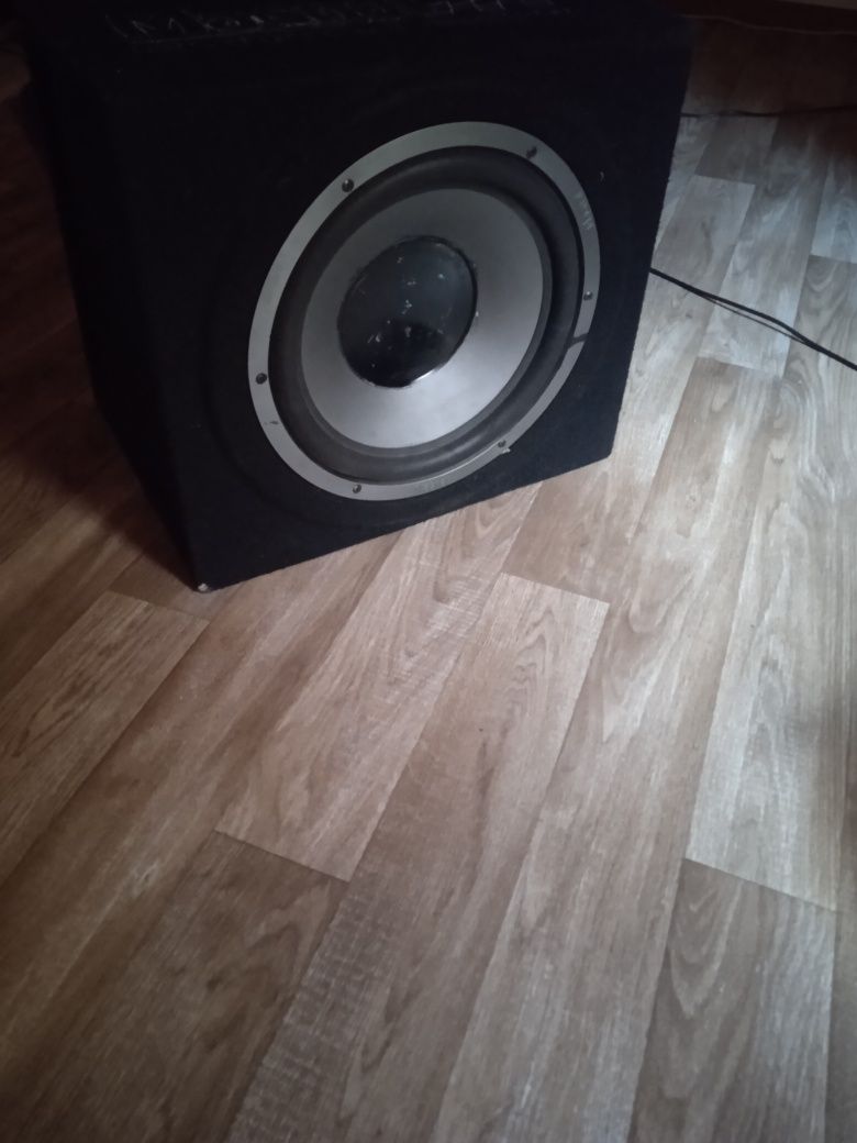 Tuba basowa Magnat edition B33 800W max