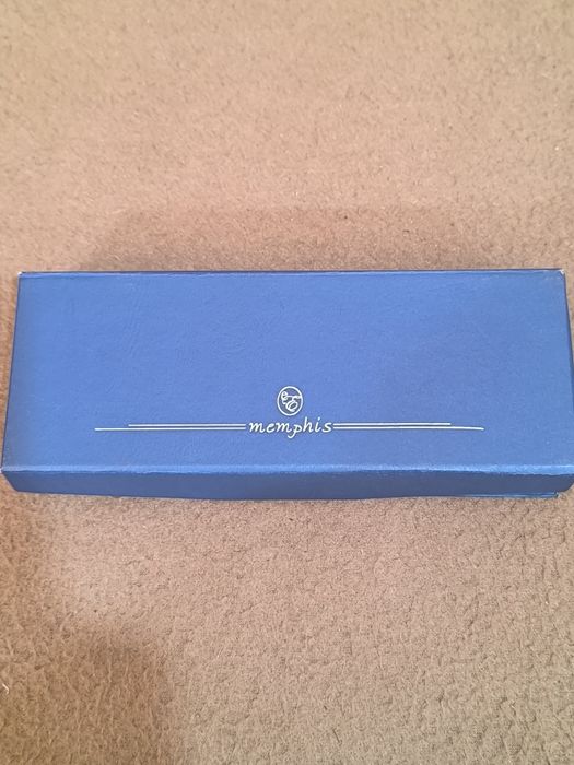 Caneta-tinteiro Memphis