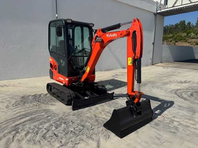 Giratória Kubota KX019-4 Nº73395