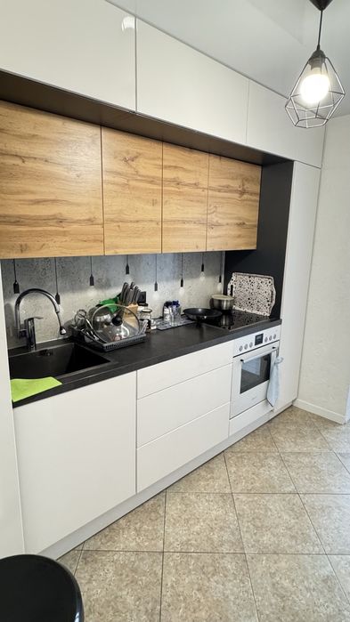 Продаж 3-кімнатної квартири