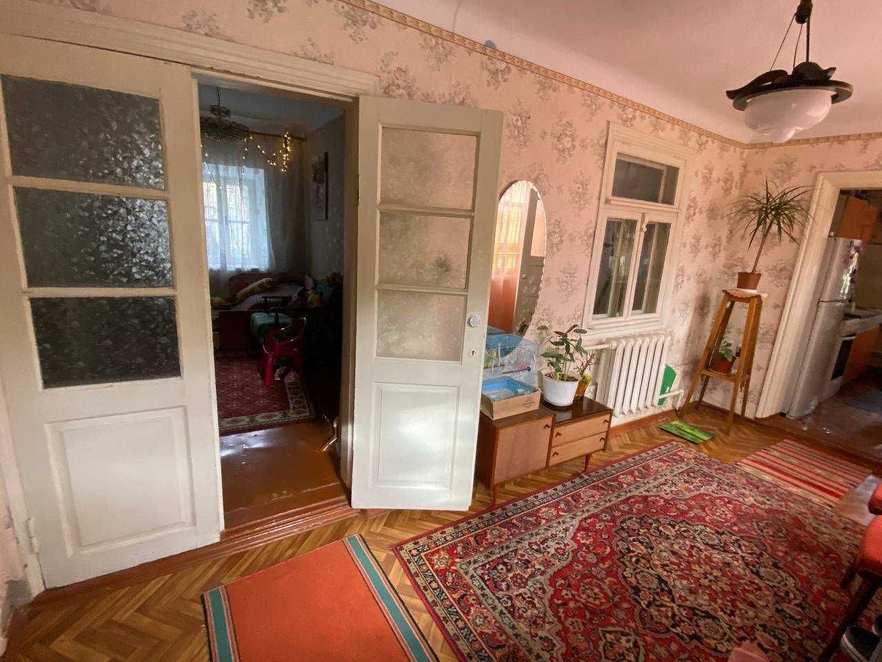 Продам Дом Школьная угол БД